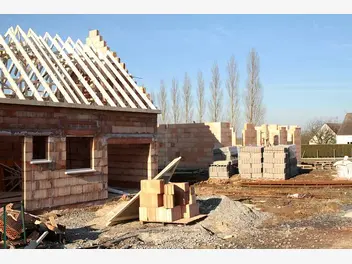 Ilustracja artykułu kosztorys budowy domu jednorodzinnego 140 m2