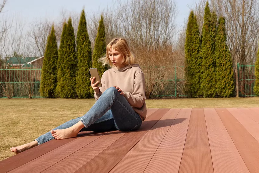 Jaki materiał na taras zamiast płytek?