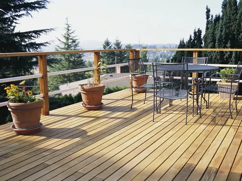 Porównanie rodzajów desek tarasowych