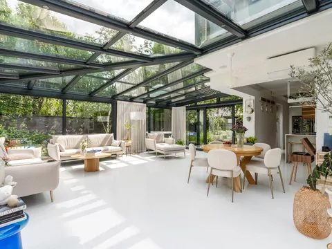 Agencja nieruchomości premium Małycha Agency?