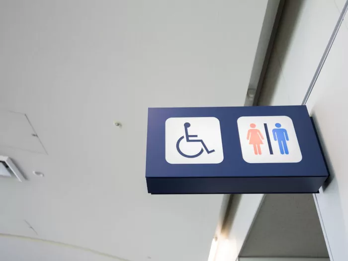 Budowa łazienki dla osób niepełnosprawnych