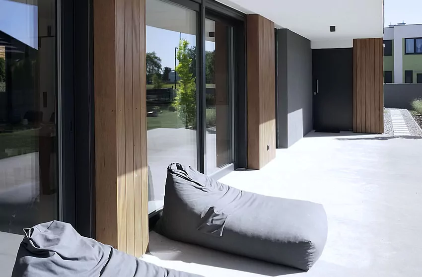 Nowoczesna stodoła w Tulcach