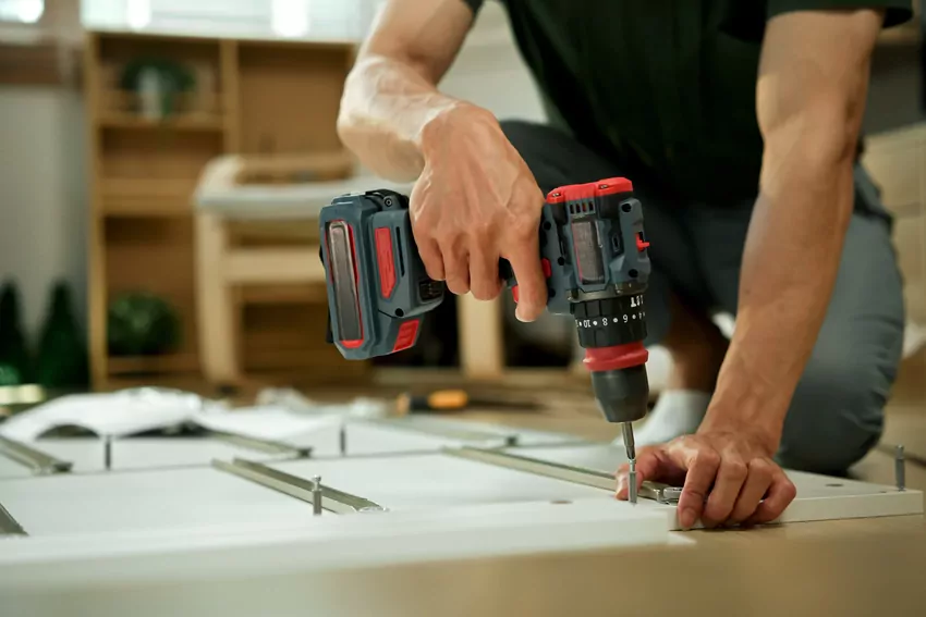 Narzędzia do drobnych napraw w mieszkaniu