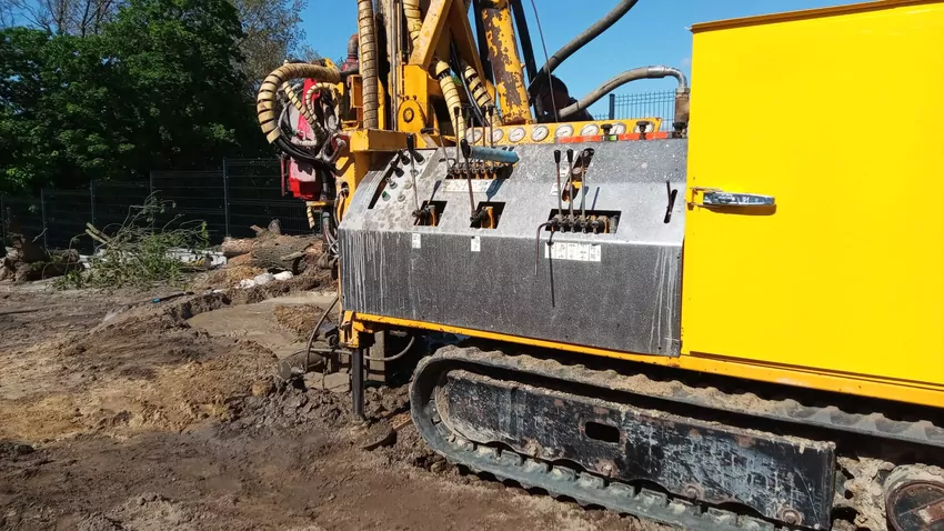 Proces wiercenia studni głębinowej przez Orion