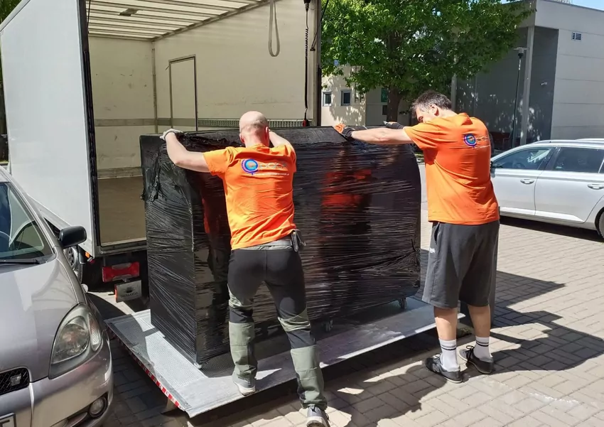 QPACK Przeprowadzki - firma z Warszawy