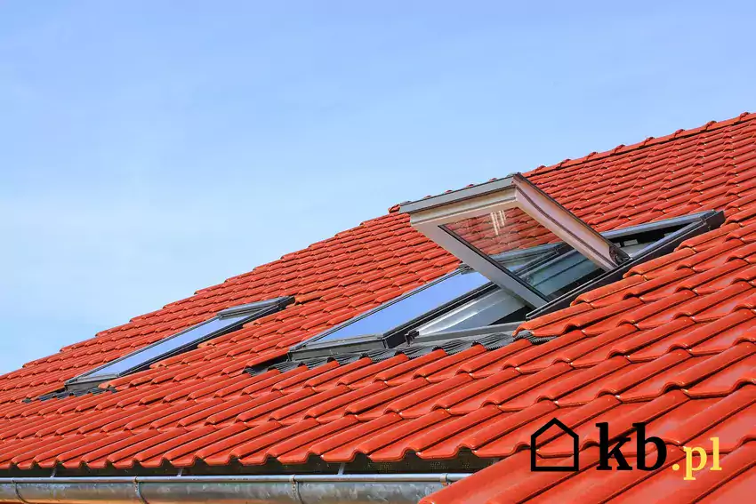 Jednospadowy dach, oszczędność materiałów.