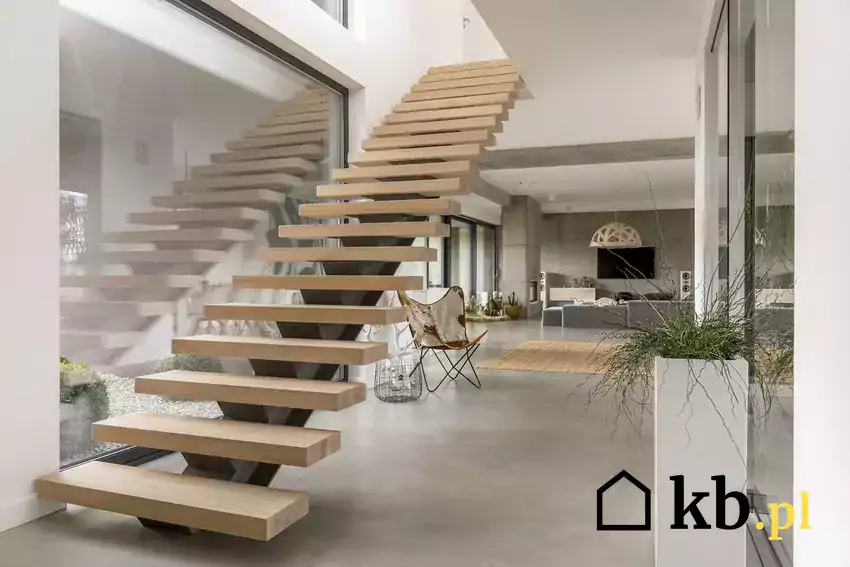 Jesionowe designerskie schody drewniane
