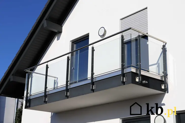 Cennik balustrad - sprawdzamy ceny balustrad balkonowych, tarasowych i wewnętrznych
