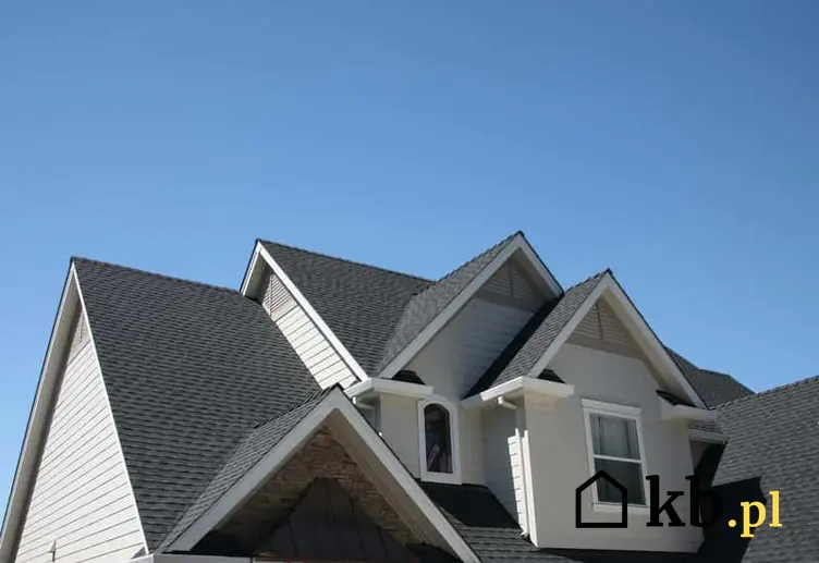 Dachówka betonowa na dachu domu jednorodzinnego, a także rodzaje dachówek, opinie, trwałość oraz ceny krok po kroku
