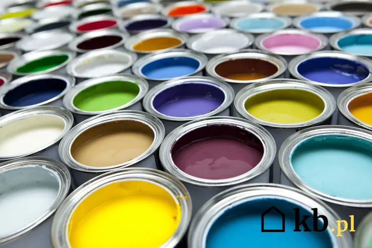 Farba poliuretanowa w puszkach w wielu różnych kolorach oraz jej rodzaje - jednoskładnikowa i dwuskładnikowa