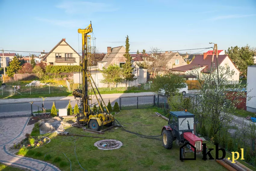 Wiercenie studni głębinowej w ogrodzie