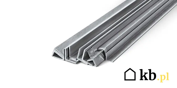Stelaż pod płyty gipsowe, a także polecane profile do regipsów z aluminium lub inne rodzaje, ceny i zastosowanie do budowania