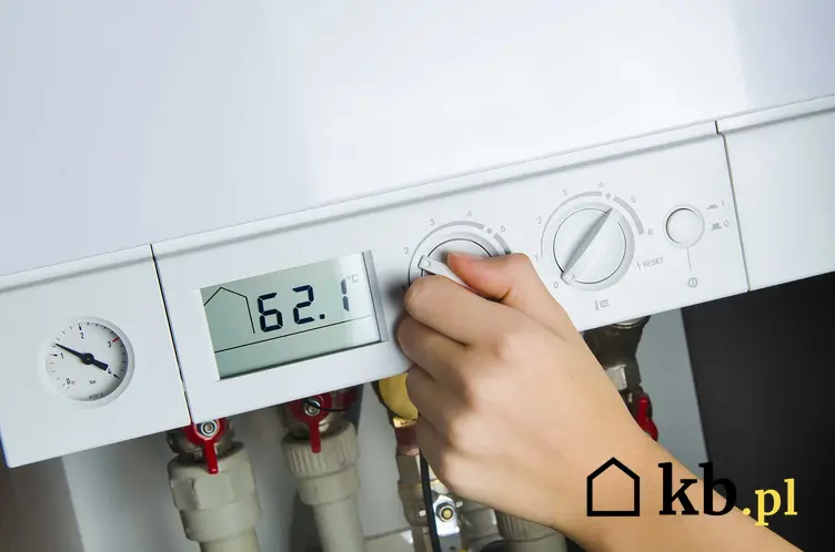 Bojler z termostatem oraz polecany termostat do bojlera lub termoregulator do bojlera, rodaje, ceny oraz opinie