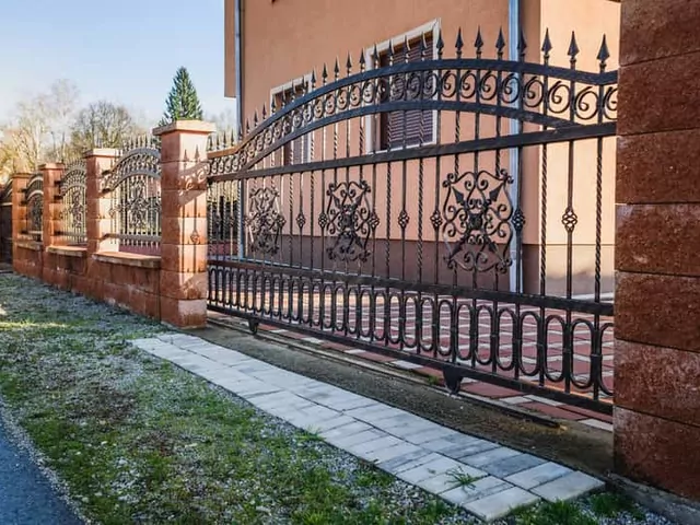 Przęsła ogrodzeniowe w OBI - przegląd oferty
