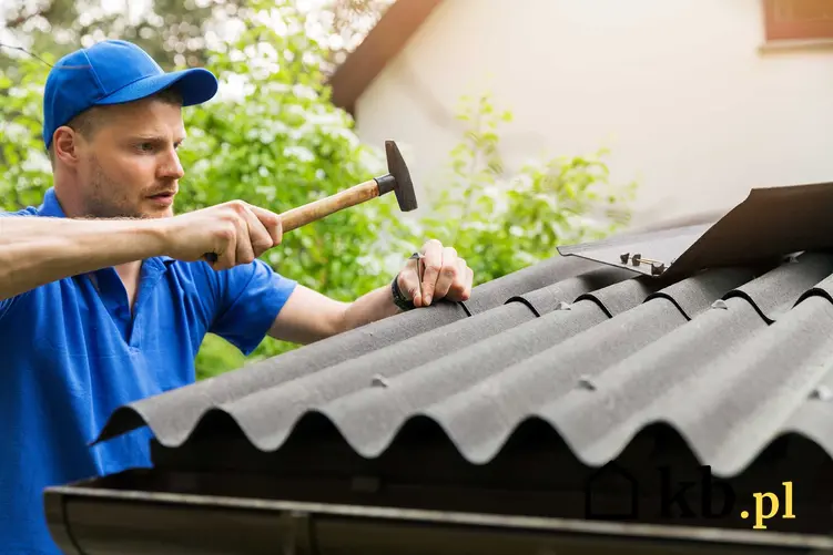 Ondulina na dach podczas montażu, czyli dach z onduliny i pokrycie dachu onduliną, a także jego ceny i wykonanie