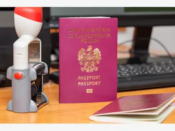 Ilustracja artykułu ile kosztuje wyrobienie paszportu? podsumowujemy wszystkie ceny