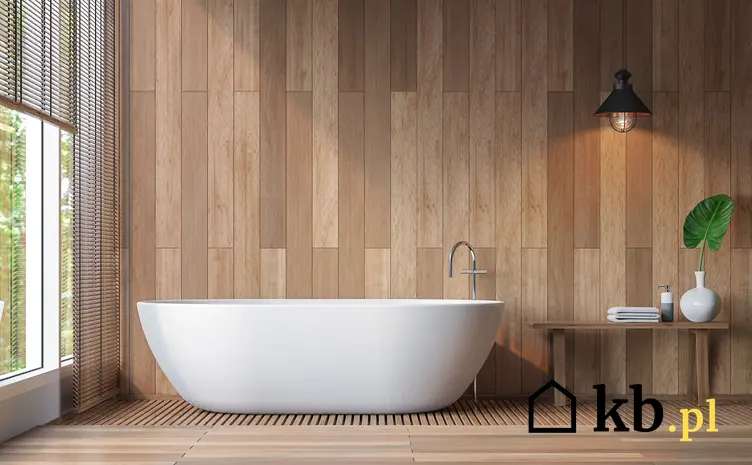 Elegancka łazienka w drewnie, czyli ciekawa łazienka bez płytek