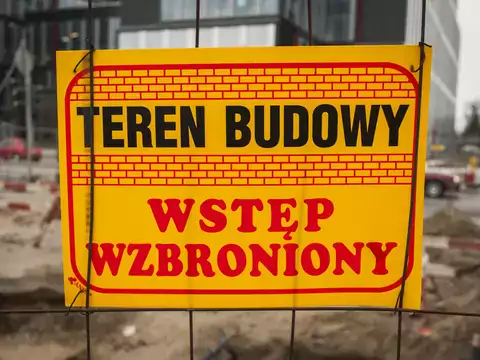 Tablica budowy domu: zawartość, cena, zakup