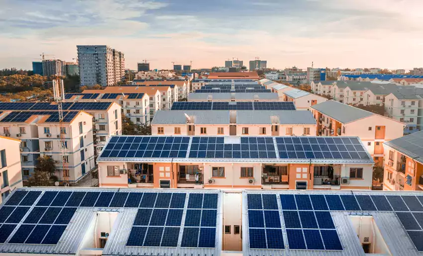 Instalacja paneli słonecznych w Warszawie