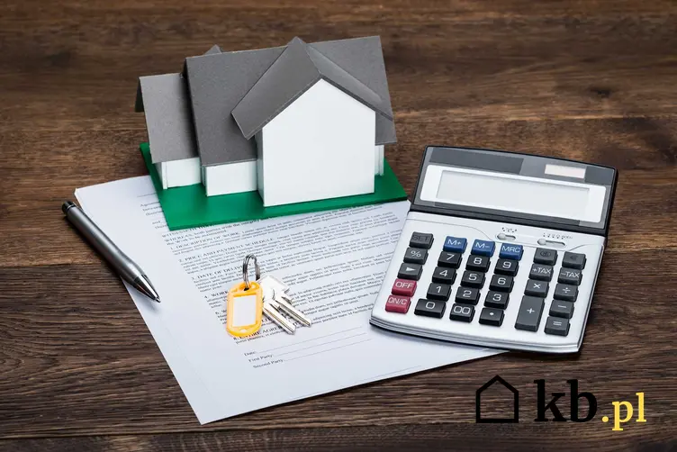 Wykreślenie hipoteki należy zrobić poprzez oświadczenie o spłacie długu, wtedy wnioek zostaje przekazany do sądu wieczystoksięgowego.