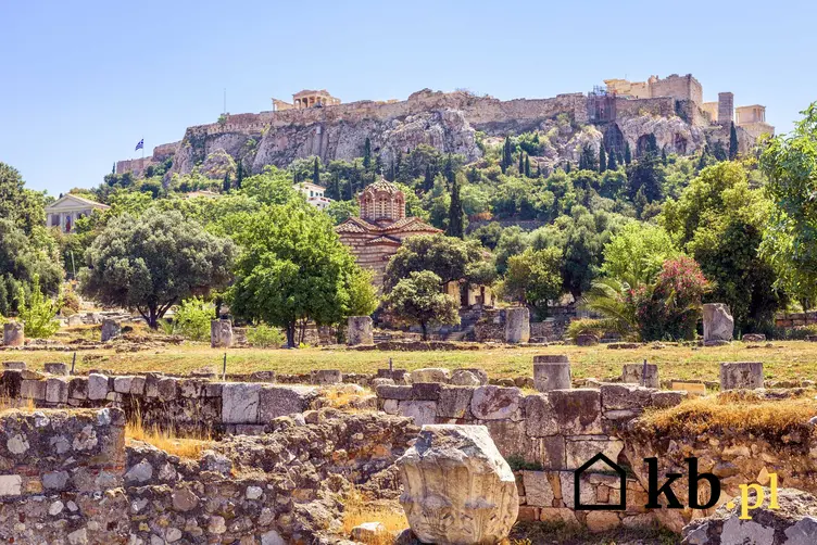 Stare miasto w Atenach, a także ceny w Grecji 2021 rok, czyli ile kosztują wakacje w Grecji
