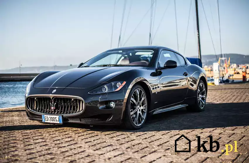 Maserati na nadbrzeżu, ceny