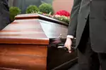 Zasiłek pogrzebowy: kwota, terminy, formalności