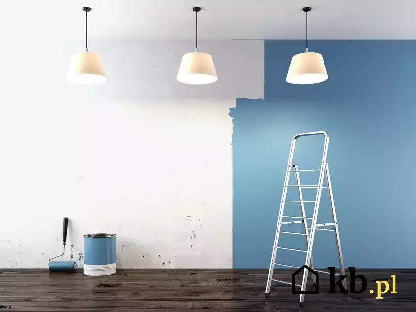 Biała i niebieska ściana pomalowana