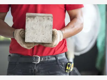 Ilustracja artykułu jak obliczyć kubiki betonu? wyjaśniamy, jak obliczyć objętość betonu