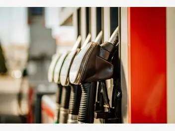 Ilustracja artykułu jak obliczyć koszt paliwa? wyjaśniamy, jak policzyć cenę przejazdu