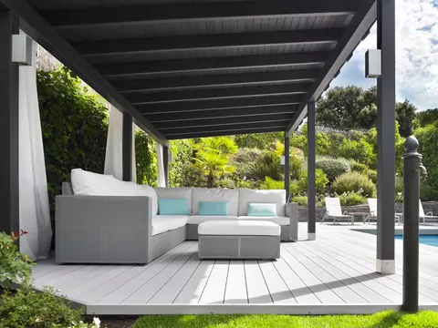 Najważniejsze cechy tarasu kompozytowego