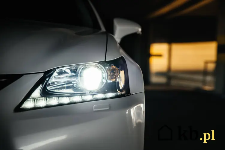 Ustawienie reflektorów w samochodzie, a także jak ustawić światła w samochodzie krok po kroku
