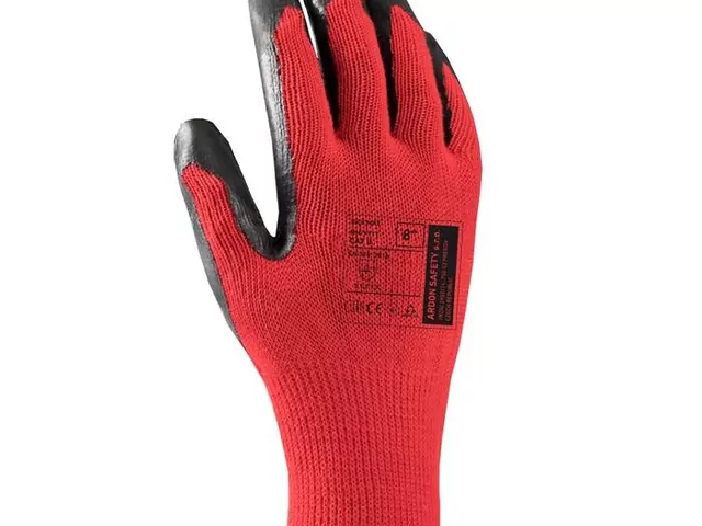 Bezpieczni pracownicy dzięki rękawicom