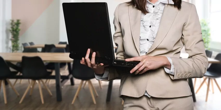 Program CRM - top 5 funkcjonalności systemu CRM funkcjonalności główne aspekty