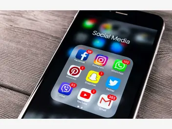 Ilustracja artykułu cennik prowadzenia social mediów - zobacz, ile kosztuje miesięcznie prowadzenie facebooka, instagrama czy tik toka