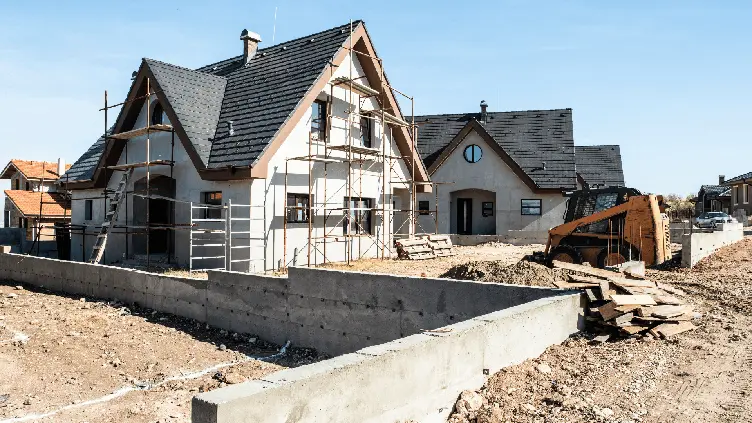 Budujesz dom w 2023 roku? Dostępne są dotacje i dofinansowania!