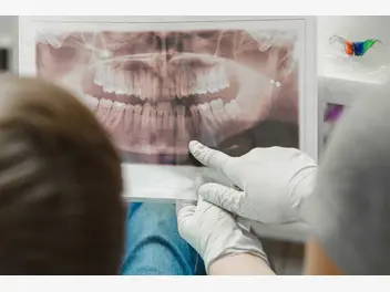 Ilustracja artykułu cennik leczenia paradontozy - sprawdź aktualne ceny u dentystów