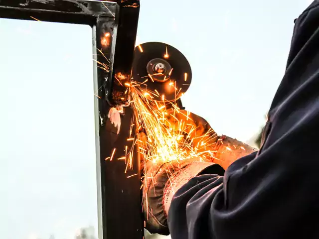 Zastosowania szlifierki kątowej