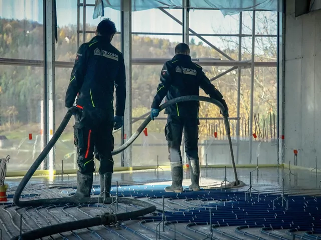 Izolacja i wylewka od Cemex