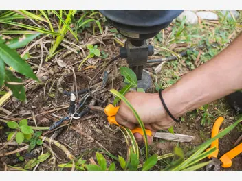 Ilustracja artykułu jak wykonać instalację elektryczną w ogrodzie? praktyczny poradnik