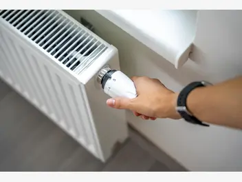 Ilustracja artykułu jak dobrać grzejniki niskotemperaturowe do pompy ciepła?