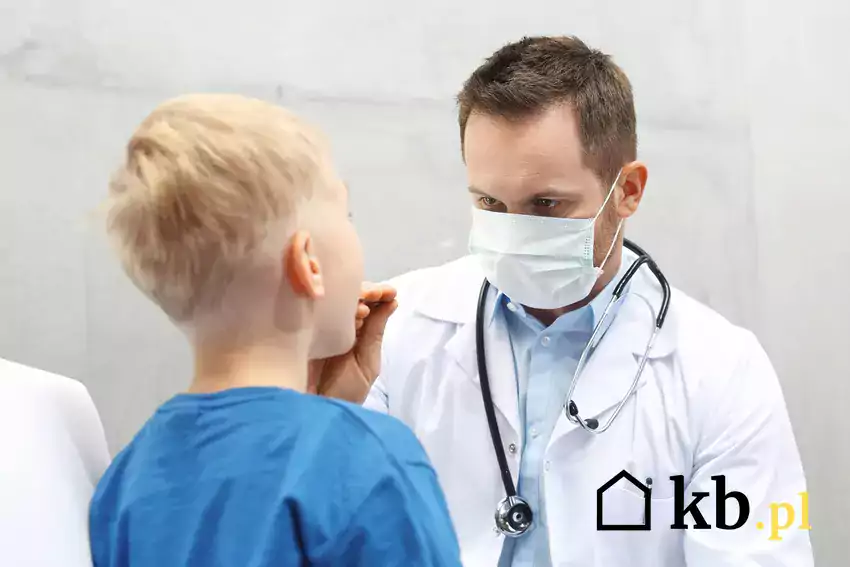 Dziecko u pediatry albym sick