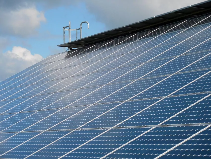 Dobierz pojemność magazynu energii do rzeczywistego zużycia prądu w gospodarstwie domowym Fotowoltaika