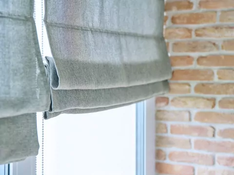 Jak wybrać rolety rzymskie?