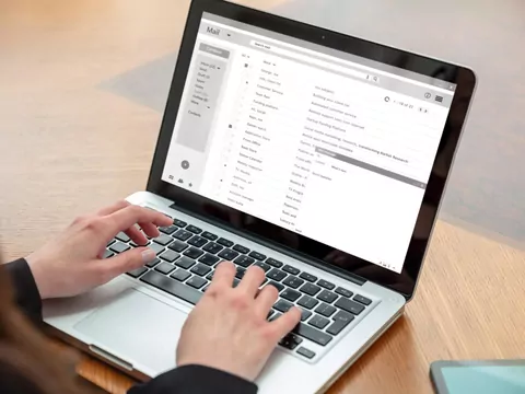 Bazy danych email a marketing