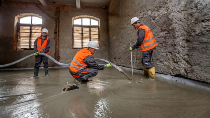 Czas na jakość, czyli nowoczesna izolacja i wylewka Czy izolacja i wylewka podłogowa otwierają listę priorytetów przeciętnego inwestora? Z przyzwyczajenia wybór pada często na tradycyjne rozwiązania, mimo że na rynku są dostępne nowe, lepsze technologie, pozwalające uniknąć kłopotów zarówno na etapie wykonania, jak i późniejszego użytkowania.