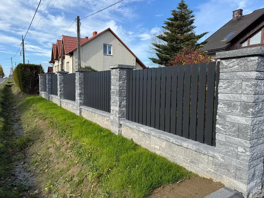 ogrodzenie palisadowe