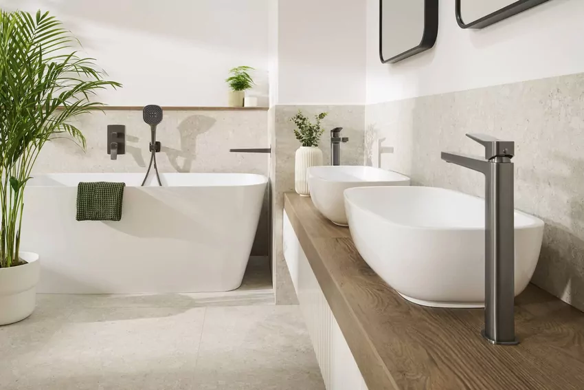 Drewno ociepli chłodny odcień metalu Gun metal w łazience