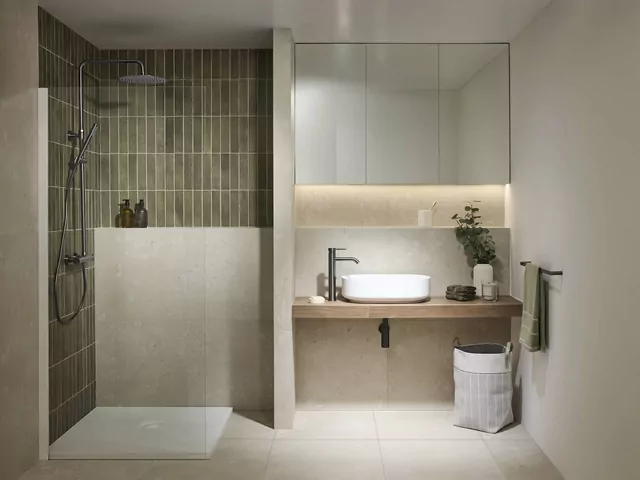 Gun metal w łazience