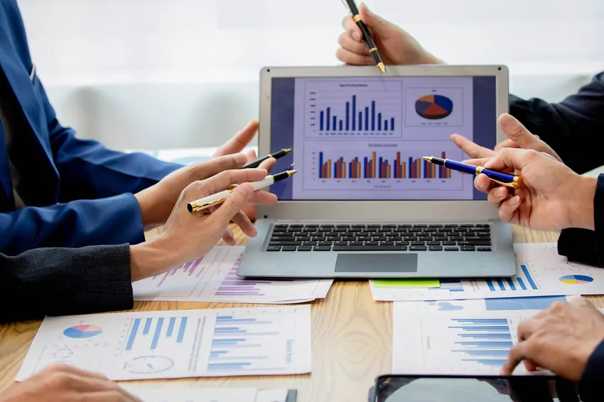 Inteligentne zarządzanie pracą urządzeń domowych w celu zwiększenia autokonsumpcji i optymalizacji kosztów energii elektrycznej Inteligentne zarządzanie pracą urządzeń domowych w celu zwiększenia autokonsumpcji i optymalizacji kosztów energii elektrycznej